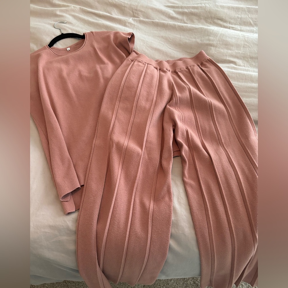 Textured Knit Two-Piece Set in Dusty Rose